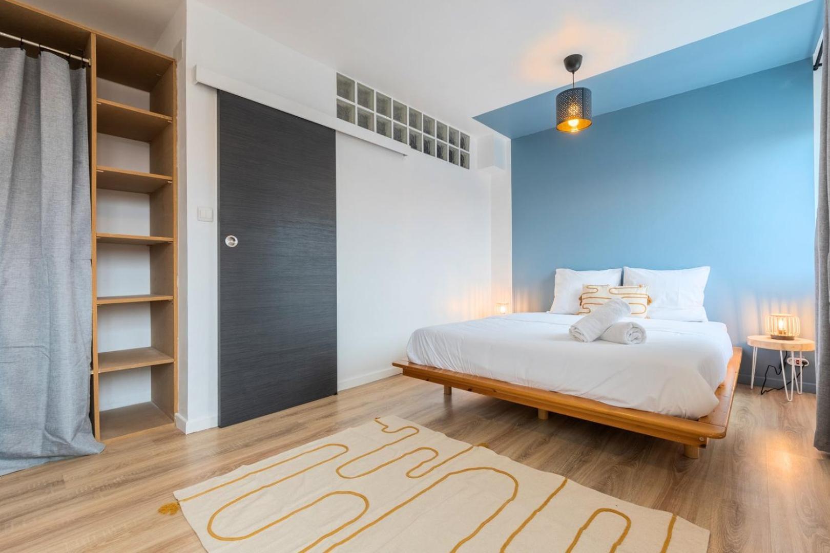 Renovated 2-Bedroom Duplex Near Metro. Lille Extérieur photo